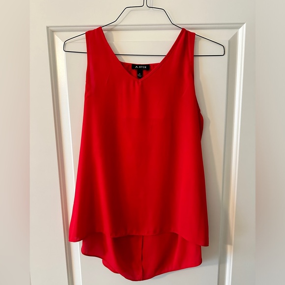 Red Sleeveless Blouse in Medium. - Picture 1 of 2